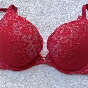 Victoria’s Secret Elegant Red Lace Bra 34C